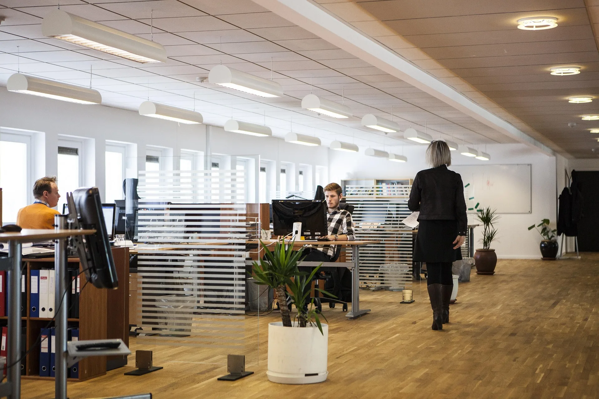 office 2360063 1920